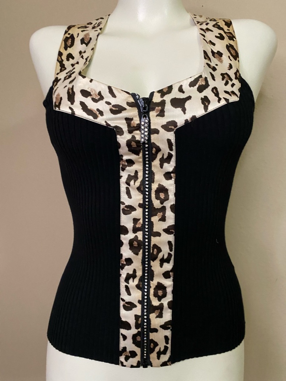 Belldini Black zip front Rhinestone Ribbed Knit tank Top with Leopard Trim 🖤 S